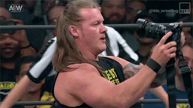 [Image: e9f687e3be4fc3a81c4a58a561973948220bae15.gif]